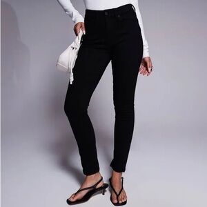Good American Black Skinny Jeans